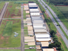 Pol�cia apreende 2 aeronaves suspeitas de lavagem de dinheiro no aeroporto de Americana