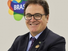 Ministro do turismo defende internacionaliza��o dos investimentos no setor
